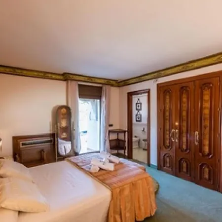 With Private Pool,near The , Bbq, Wifi * Malaga