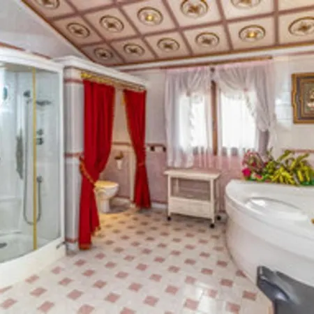 With Private Pool,near The , Bbq, Wifi * Malaga