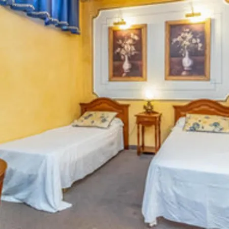 With Private Pool,near The , Bbq, Wifi Villa Malaga